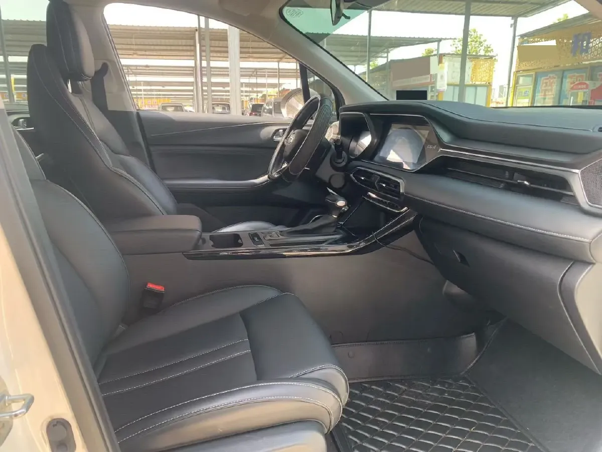 2021 GAC Trumpchi GS4 1.5T 169HP L4 6AT,autocango,china used car exporter,china ev exporter,chinese used car exporter,chinese used ev exporter