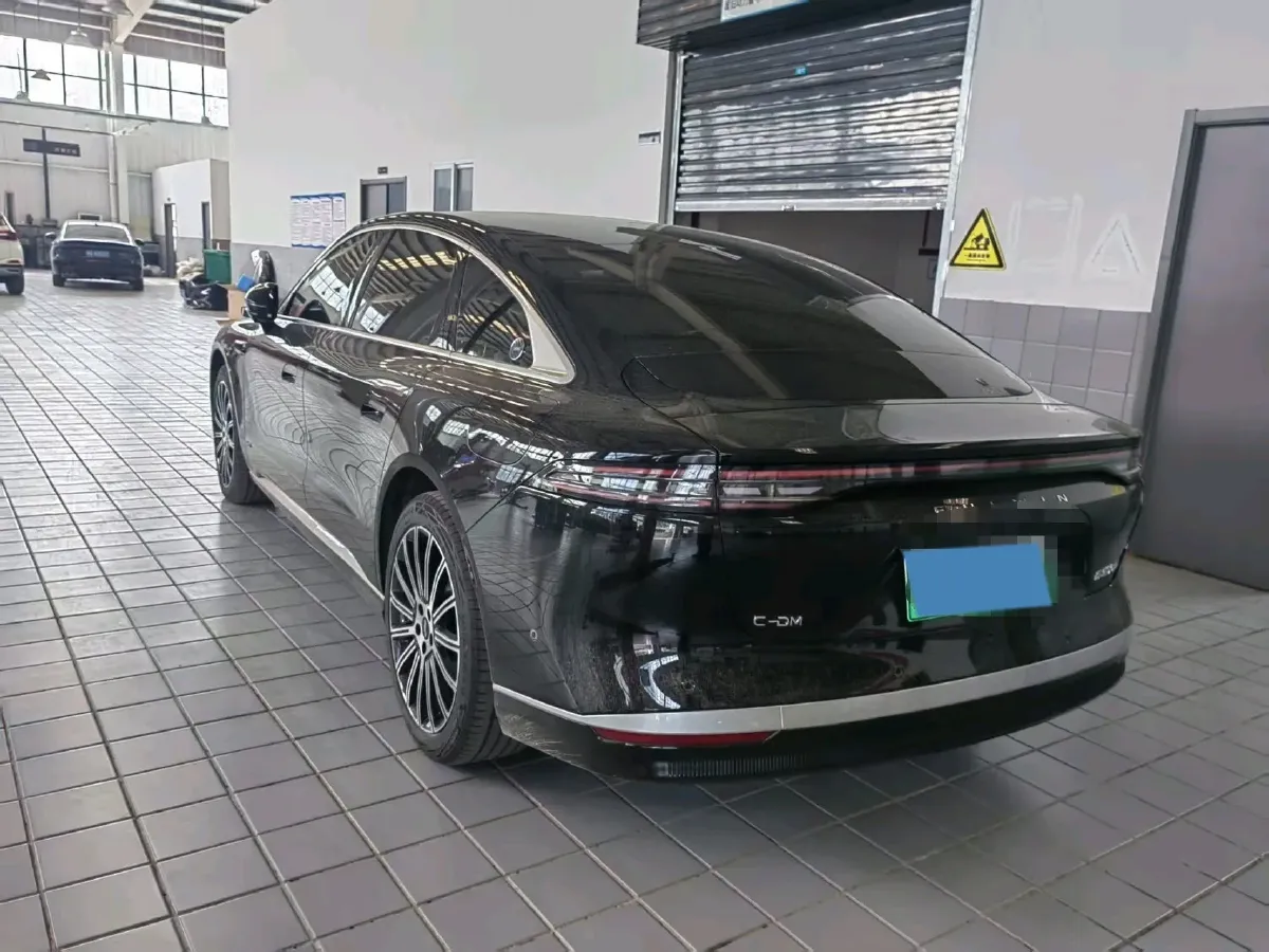 2025 Fulwin FulwinA9L 1.5T 156HP L4 1DHT PHEV,autocango,china used car exporter,china ev exporter,chinese used car exporter,chinese used ev exporter