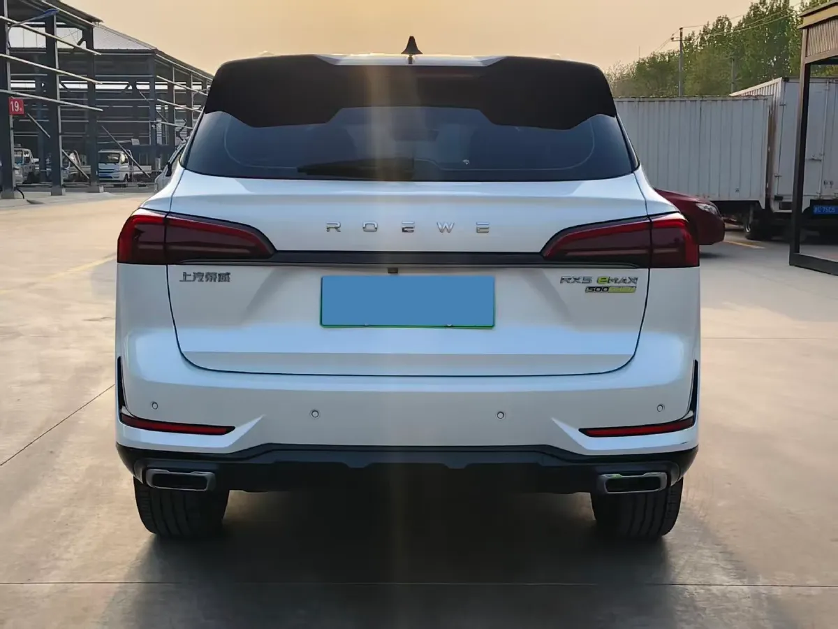 2022 Geely Emgrand GT 1.5T 177HP L3 7DCT PHEV 15.5KWH,autocango,china used car exporter,china ev exporter,chinese used car exporter,chinese used ev exporter