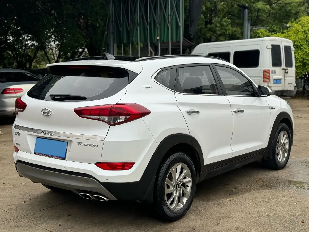 2018 Hyundai Tucson 1.6T 177HP L4 7DCT,autocango,china used car exporter,china ev exporter,chinese used car exporter,chinese used ev exporter