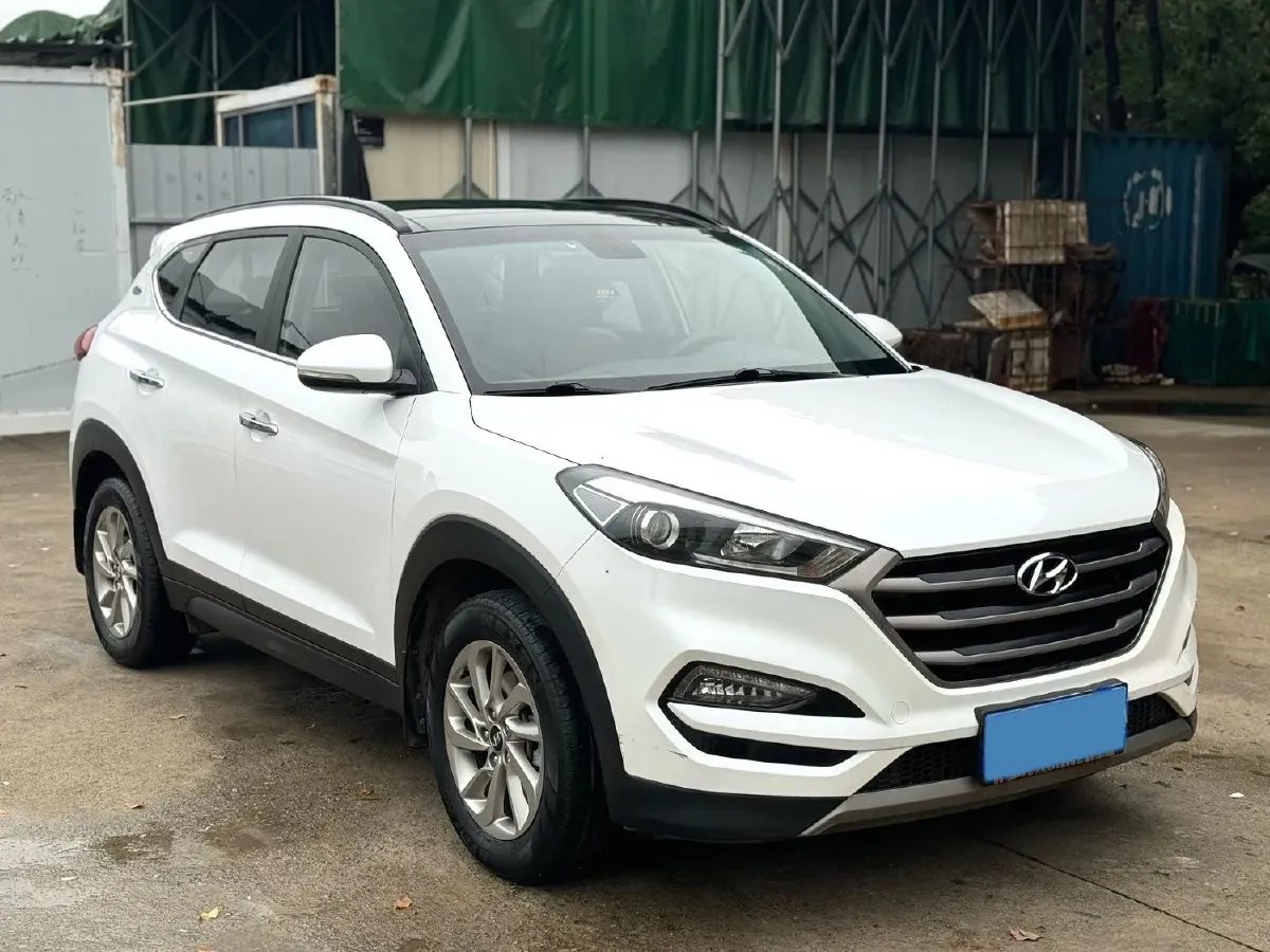 2018 Hyundai Tucson 1.6T 177HP L4 7DCT,autocango,china used car exporter,china ev exporter,chinese used car exporter,chinese used ev exporter