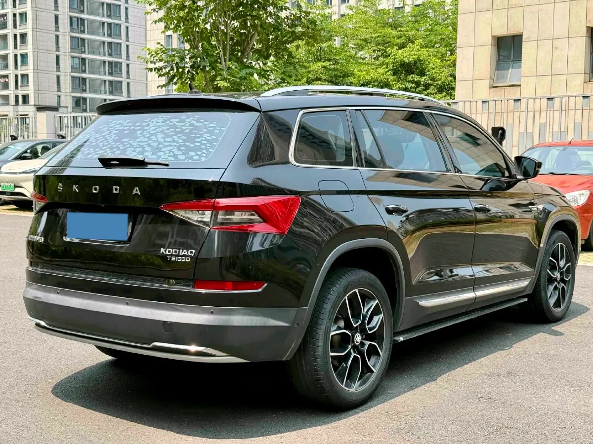 2020 Skoda Kodiak 2.0T 186HP L4 7DCT,autocango,china used car exporter,china ev exporter,chinese used car exporter,chinese used ev exporter