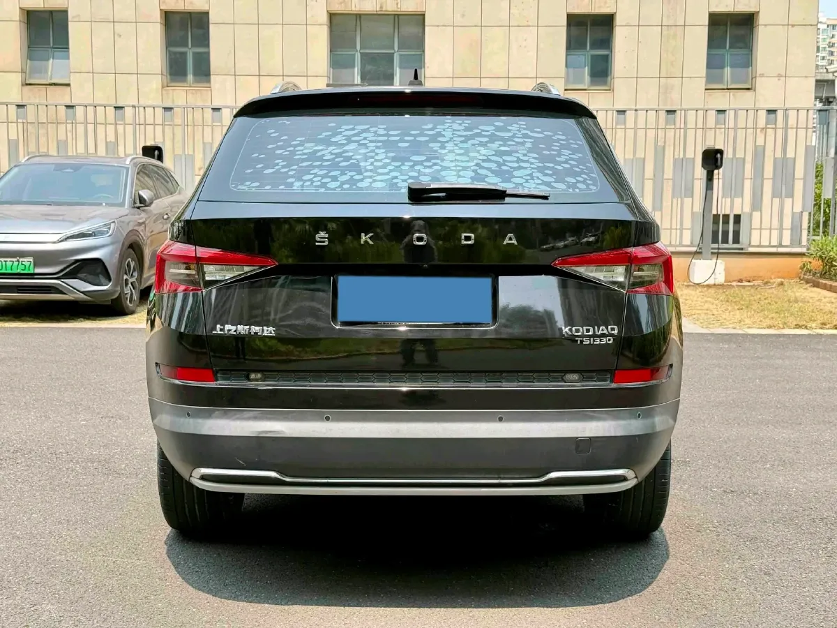 2020 Skoda Kodiak 2.0T 186HP L4 7DCT,autocango,china used car exporter,china ev exporter,chinese used car exporter,chinese used ev exporter