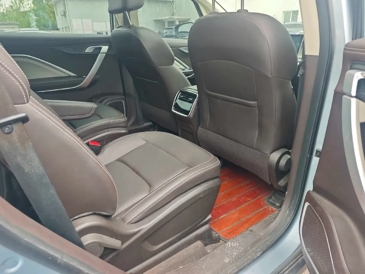 2021 Geely JiaJi 1.8T 184HP L4 7DCT,autocango,china used car exporter,china ev exporter,chinese used car exporter,chinese used ev exporter