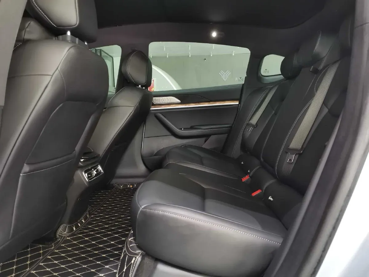 2024 Neta S 1.5L 116HP L4 REEV 31.7KWH,autocango,china used car exporter,china ev exporter,chinese used car exporter,chinese used ev exporter