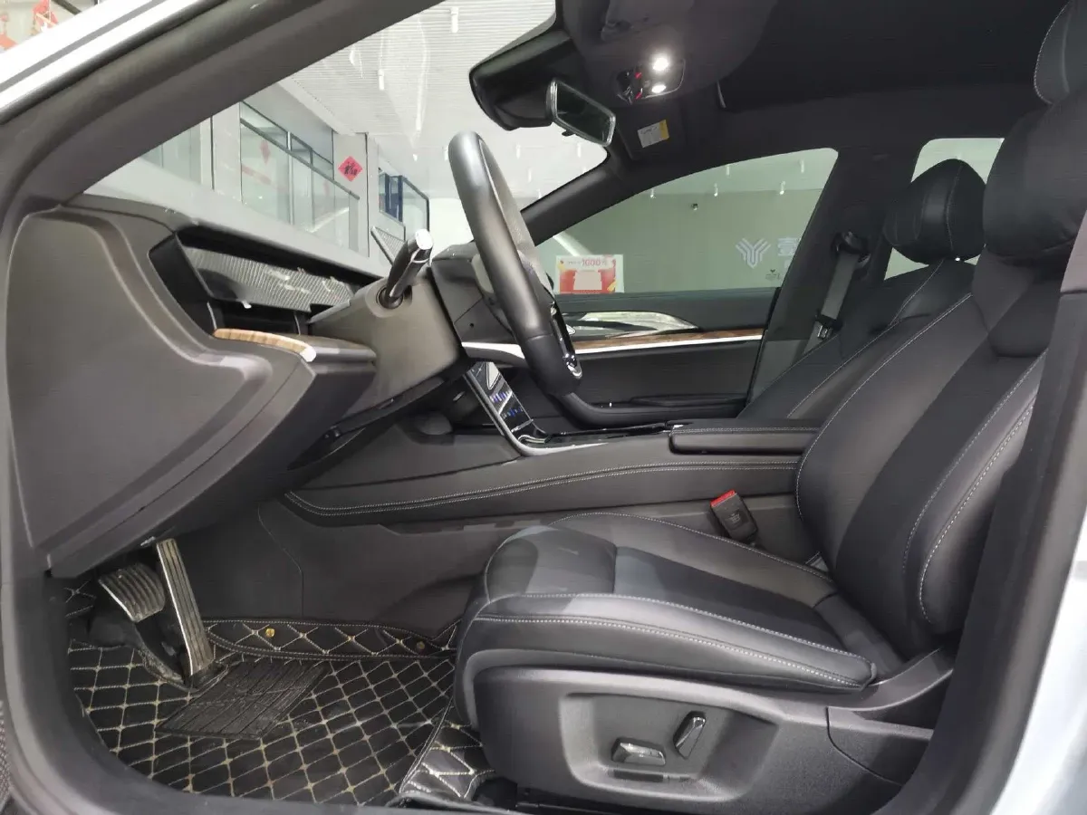 2024 Neta S 1.5L 116HP L4 REEV 31.7KWH,autocango,china used car exporter,china ev exporter,chinese used car exporter,chinese used ev exporter