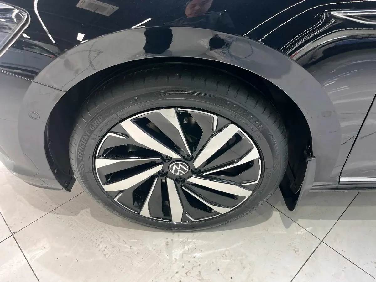 2023 Volkswagen Passat 2.0T 186HP L4 7DCT,autocango,china used car exporter,china ev exporter,chinese used car exporter,chinese used ev exporter