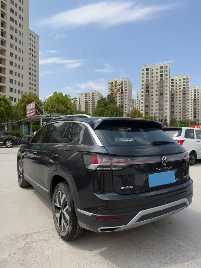 2024 Volkswagen Tayron 2.0T 186HP L4 7DCT,autocango,china used car exporter,china ev exporter,chinese used car exporter,chinese used ev exporter