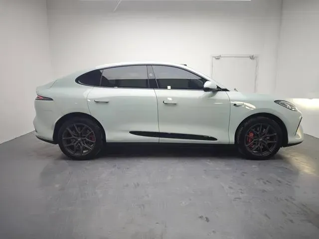 2023 IM LS6 BEV 100KWH,autocango,china used car exporter,china ev exporter,chinese used car exporter,chinese used ev exporter