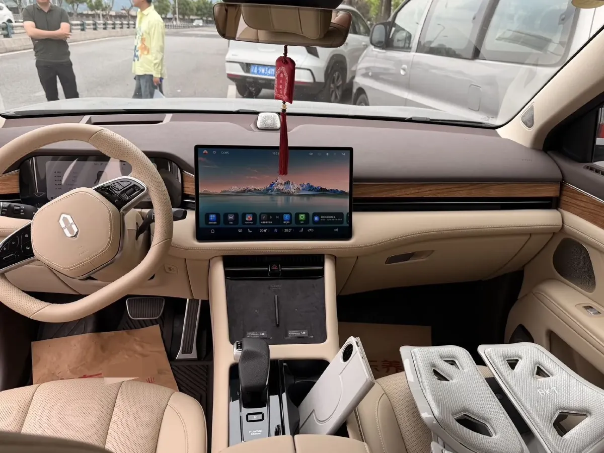 2024 Ford Transit 2.0T 143HP L4 9AT,autocango,china used car exporter,china ev exporter,chinese used car exporter,chinese used ev exporter