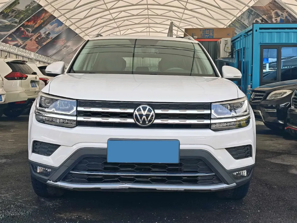 2021 Volkswagen Tharu 2.0T 186HP L4 7DCT,autocango,china used car exporter,china ev exporter,chinese used car exporter,chinese used ev exporter
