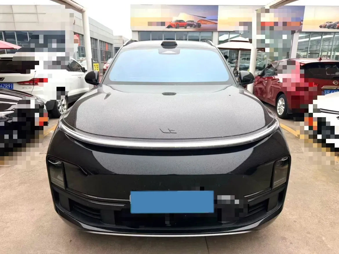 2024 Ford Bronco 2.3T 275HP L4 10AT,autocango,china used car exporter,china ev exporter,chinese used car exporter,chinese used ev exporter