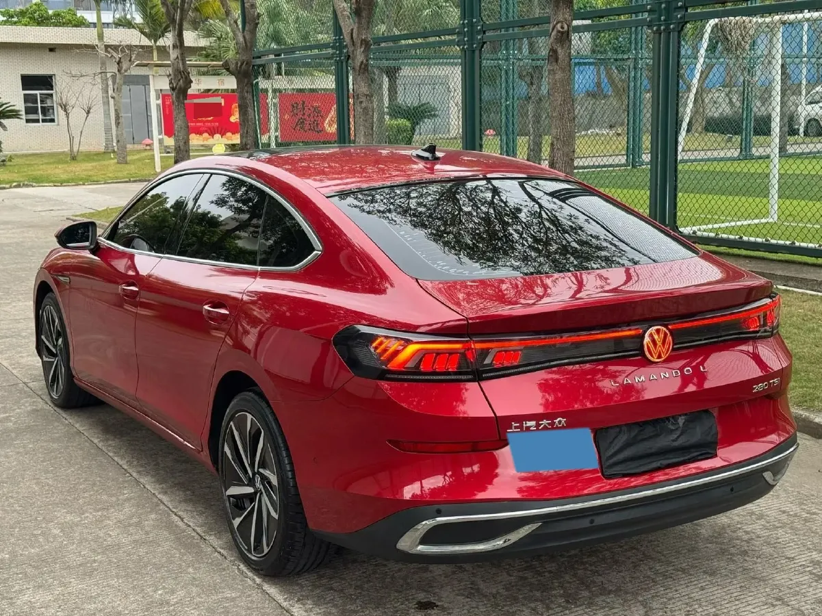 2022 Skoda Superb 2.0T 186HP L4 7DCT,autocango,china used car exporter,china ev exporter,chinese used car exporter,chinese used ev exporter