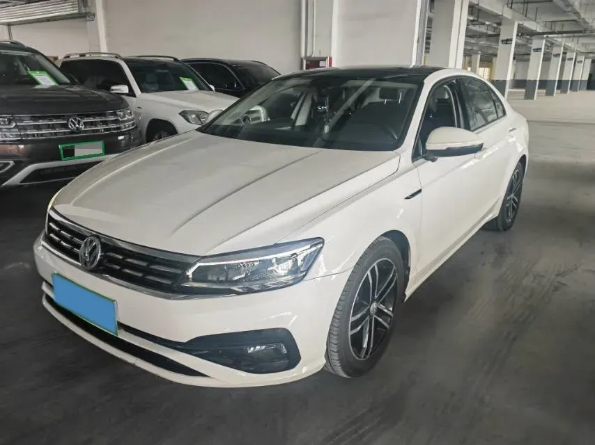 2019 Volkswagen Passat 1.4T 150HP L4 7DCT,autocango,china used car exporter,china ev exporter,chinese used car exporter,chinese used ev exporter