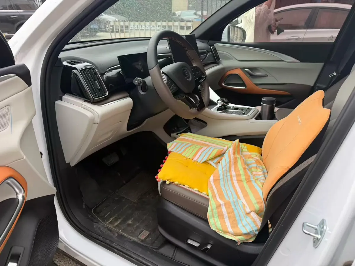 2022 Ruichi Auto EC31 BEV 41.932KWH,autocango,china used car exporter,china ev exporter,chinese used car exporter,chinese used ev exporter