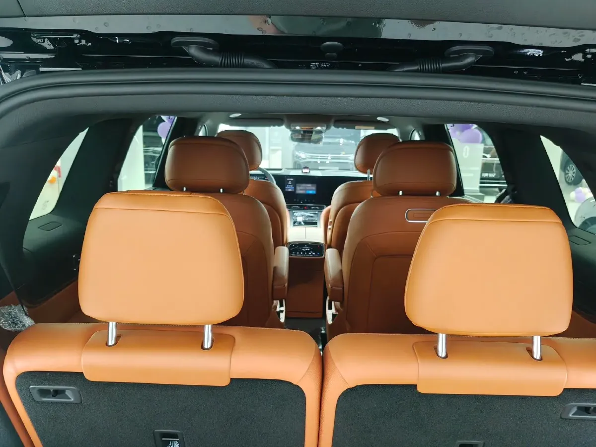 2024 AITO AITO M9 1.5T 152HP L4 REEV 42KWH,autocango,china used car exporter,china ev exporter,chinese used car exporter,chinese used ev exporter