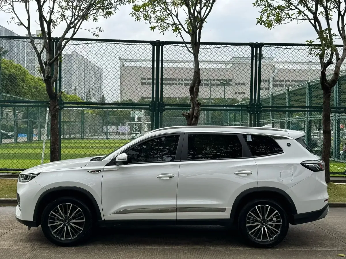 2024 Chery Tiggo 8 Plus 1.6T 197HP L4 7DCT,autocango,china used car exporter,china ev exporter,chinese used car exporter,chinese used ev exporter