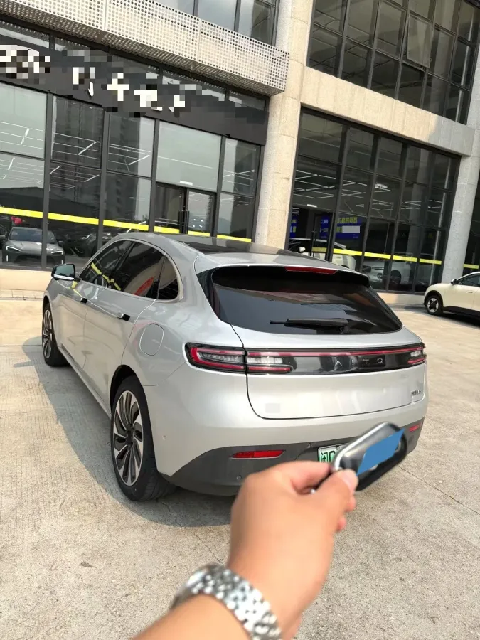 2022 JMC YuHu 7 2.0T 141HP L4 8AT,autocango,china used car exporter,china ev exporter,chinese used car exporter,chinese used ev exporter