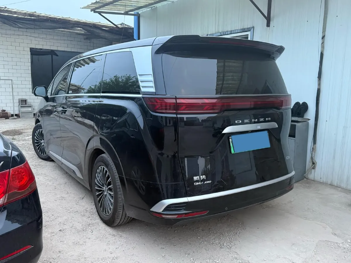 2022 Mercedes-Benz GLC Class 2.0T 197HP L4 9AT,autocango,china used car exporter,china ev exporter,chinese used car exporter,chinese used ev exporter