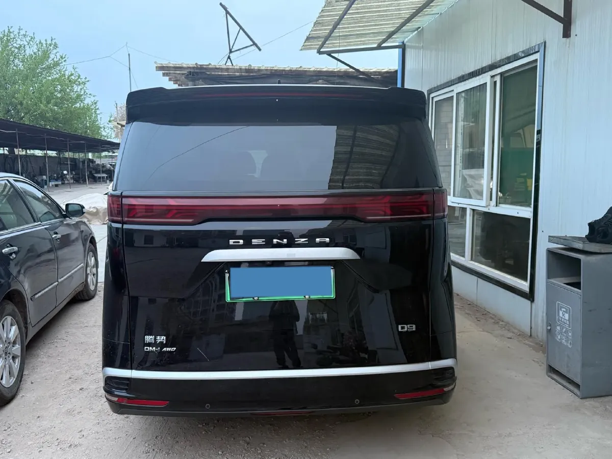 2022 Mercedes-Benz GLC Class 2.0T 197HP L4 9AT,autocango,china used car exporter,china ev exporter,chinese used car exporter,chinese used ev exporter