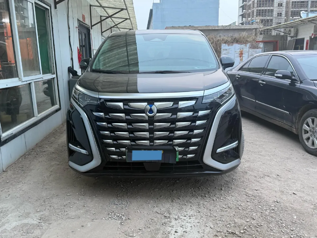 2022 Mercedes-Benz GLC Class 2.0T 197HP L4 9AT,autocango,china used car exporter,china ev exporter,chinese used car exporter,chinese used ev exporter