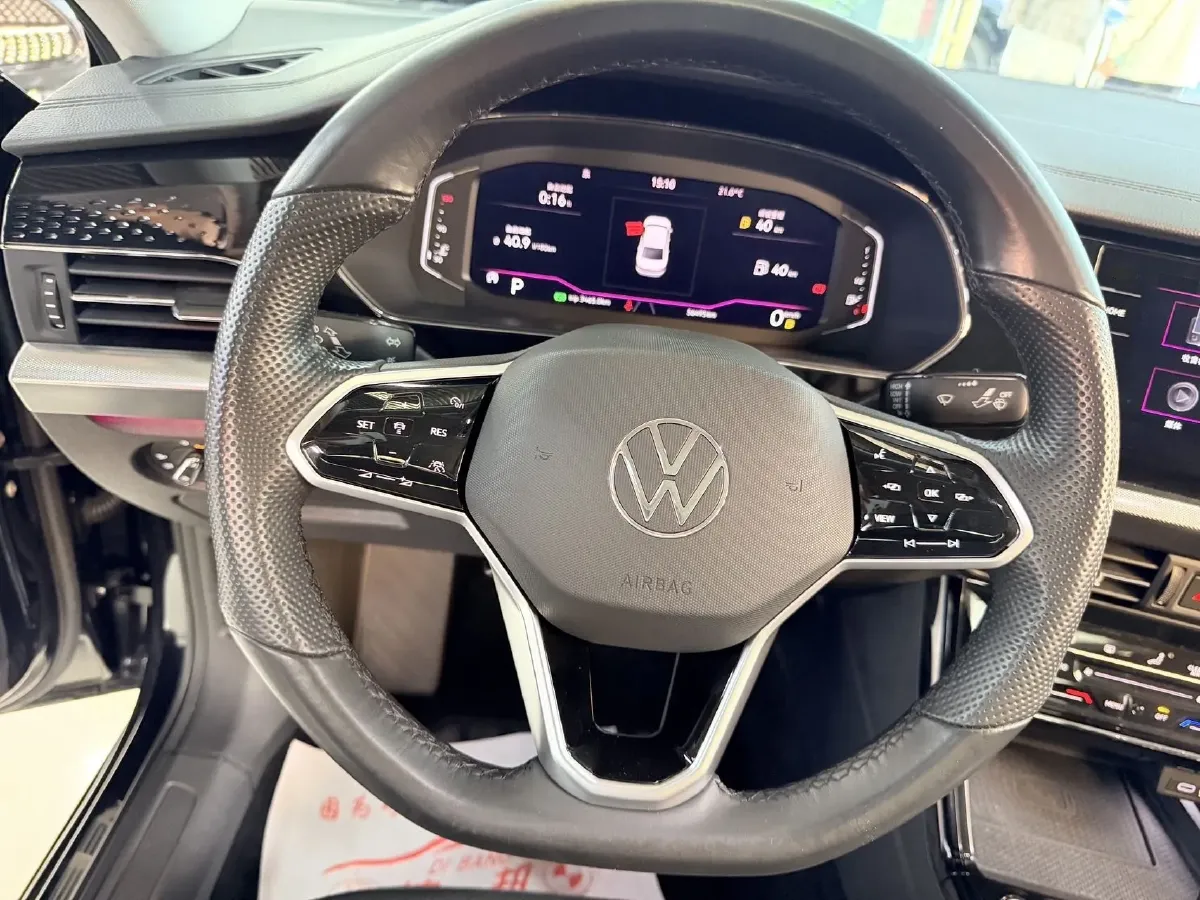 2022 Xpeng P7 BEV 60.2KWH,autocango,china used car exporter,china ev exporter,chinese used car exporter,chinese used ev exporter