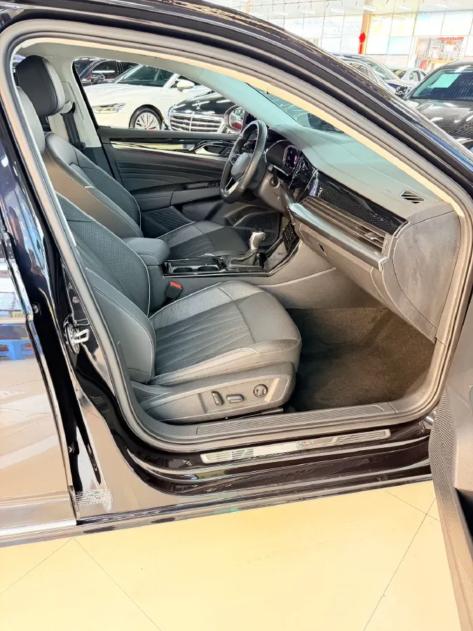 2022 Xpeng P7 BEV 60.2KWH,autocango,china used car exporter,china ev exporter,chinese used car exporter,chinese used ev exporter