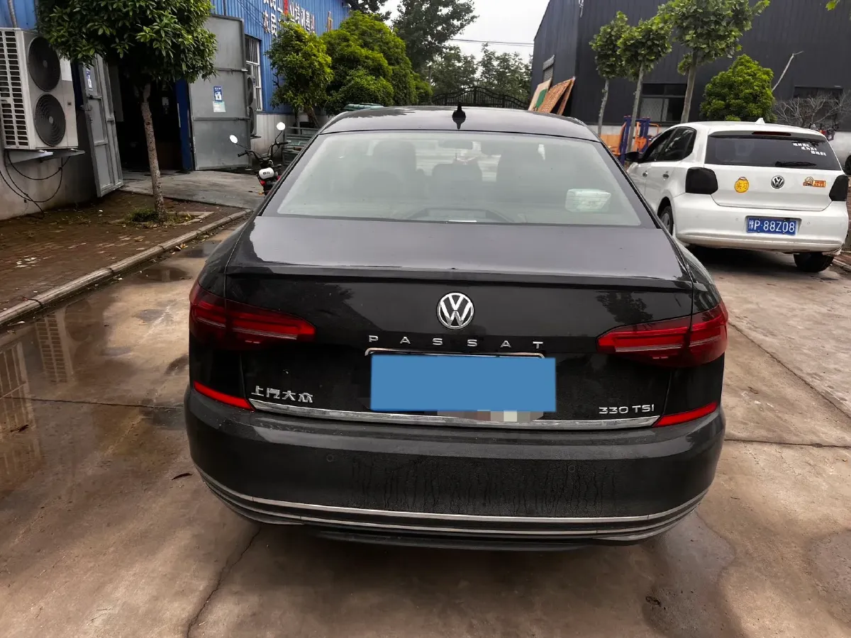 2020 Volkswagen Passat 2.0T 186HP L4 7DCT,autocango,china used car exporter,china ev exporter,chinese used car exporter,chinese used ev exporter