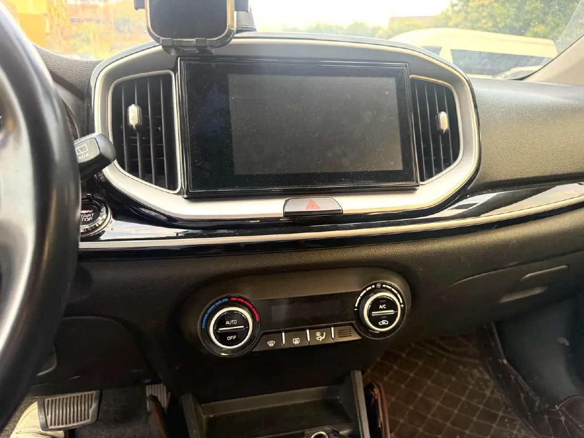 2019 Kia KX1 1.4L 100HP L4 6AT,autocango,china used car exporter,china ev exporter,chinese used car exporter,chinese used ev exporter