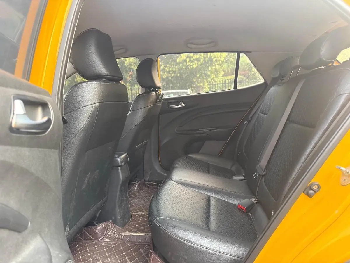 2019 Kia KX1 1.4L 100HP L4 6AT,autocango,china used car exporter,china ev exporter,chinese used car exporter,chinese used ev exporter