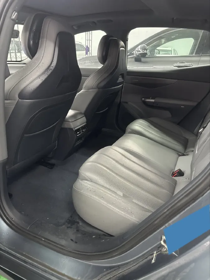 2024 LYNK&CO 07 EM-P 1.5T 163HP L4 3DHT PHEV 18.99KWH,autocango,china used car exporter,china ev exporter,chinese used car exporter,chinese used ev exporter