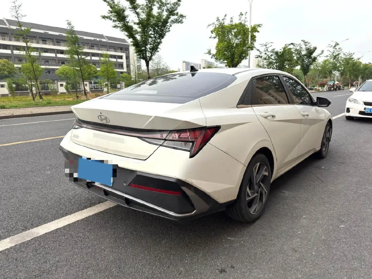 2022 Hyundai Elantra 1.5L 115HP L4 CVT,autocango,china used car exporter,china ev exporter,chinese used car exporter,chinese used ev exporter