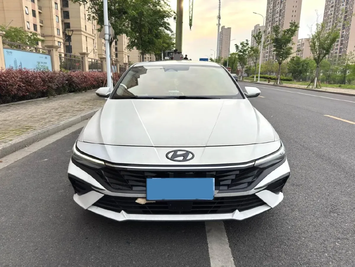 2022 Hyundai Elantra 1.5L 115HP L4 CVT,autocango,china used car exporter,china ev exporter,chinese used car exporter,chinese used ev exporter