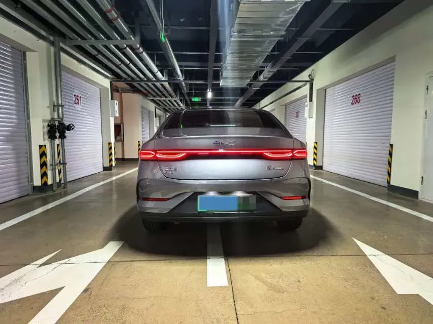 2025 BYD Qin Plus 1.5L 101HP L4 E-CVT PHEV 7.68KWH,autocango,china used car exporter,china ev exporter,chinese used car exporter,chinese used ev exporter