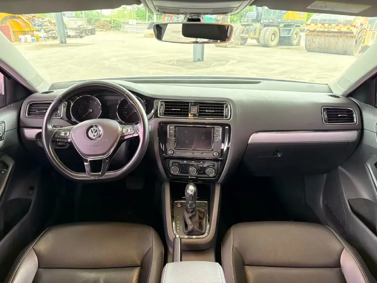 2018 Volkswagen Sagitar 1.2T 110HP L4 7DCT,autocango,china used car exporter,china ev exporter,chinese used car exporter,chinese used ev exporter