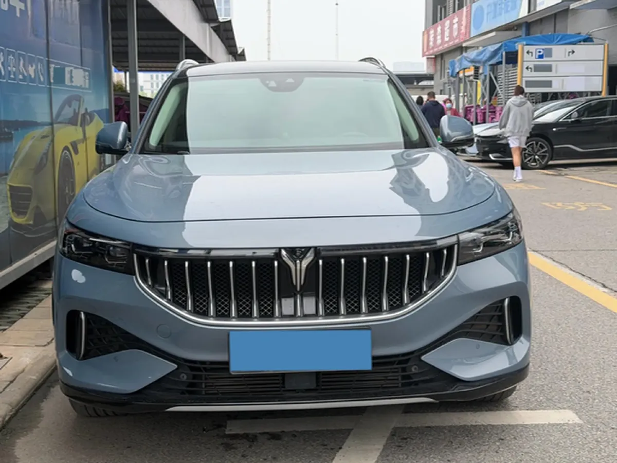 2021 Voyah FREE Range Extended 109HP REEV 33KWH,autocango,china used car exporter,china ev exporter,chinese used car exporter,chinese used ev exporter