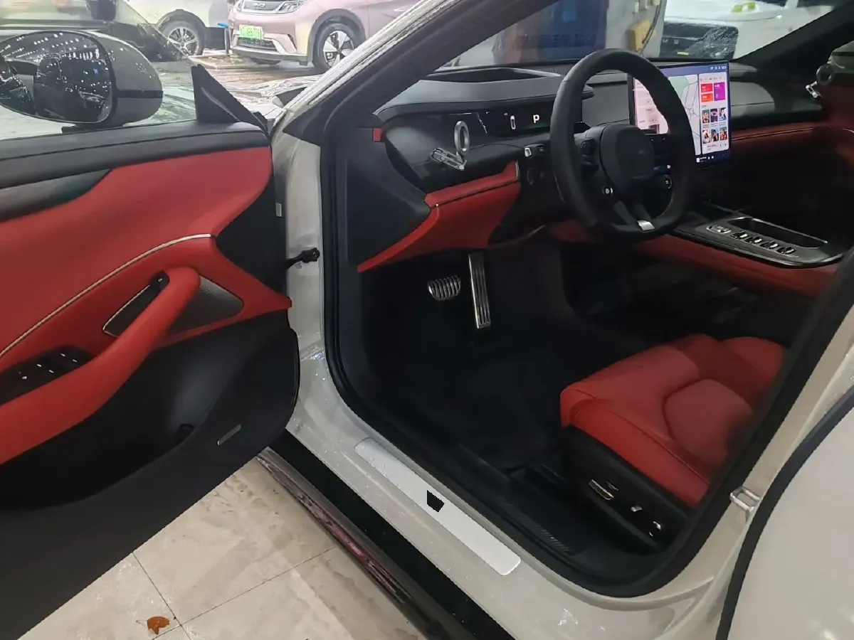 2024 MI SU7 BEV 101KWH,autocango,china used car exporter,china ev exporter,chinese used car exporter,chinese used ev exporter