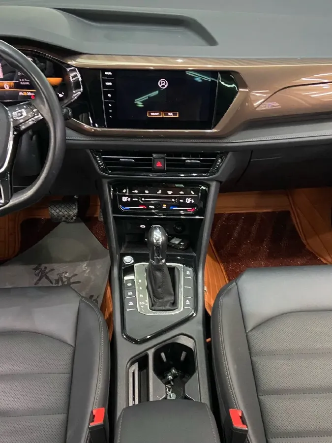 2022 Volkswagen Tharu 1.4T 150HP L4 7DCT,autocango,china used car exporter,china ev exporter,chinese used car exporter,chinese used ev exporter