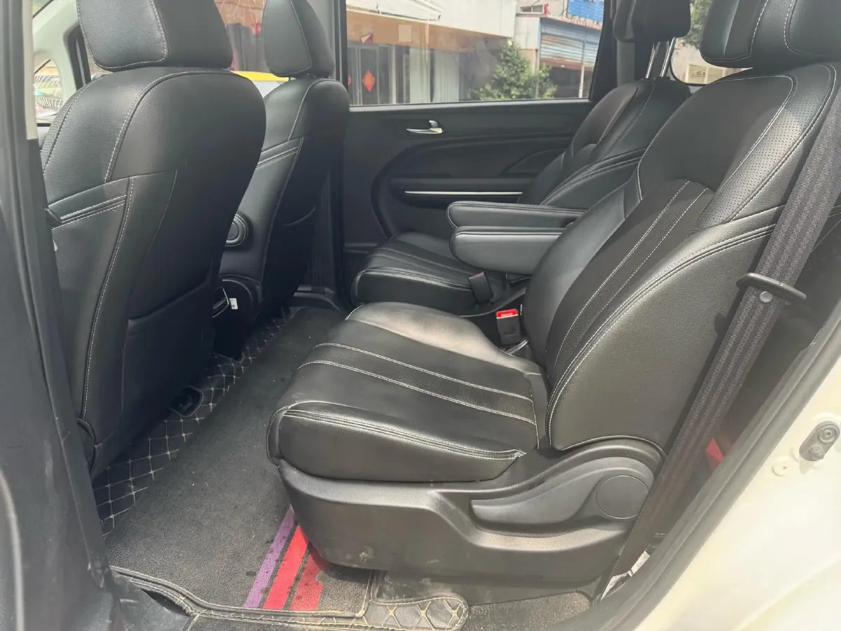 2021 GAC Trumpchi M6 1.5T 169HP L4 7DCT,autocango,china used car exporter,china ev exporter,chinese used car exporter,chinese used ev exporter