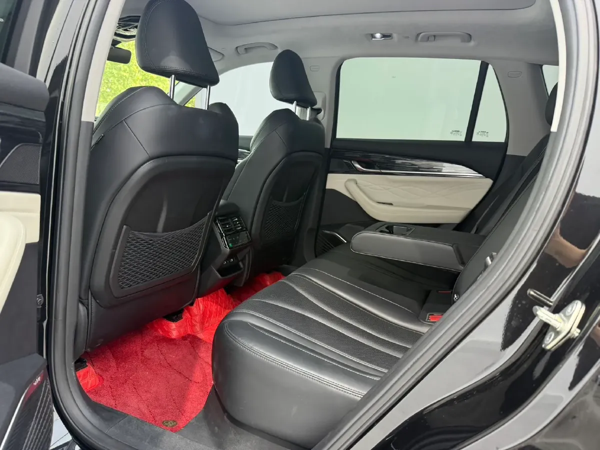 2023 Geely Monjaro 2.0T 238HP L4 8AT,autocango,china used car exporter,china ev exporter,chinese used car exporter,chinese used ev exporter