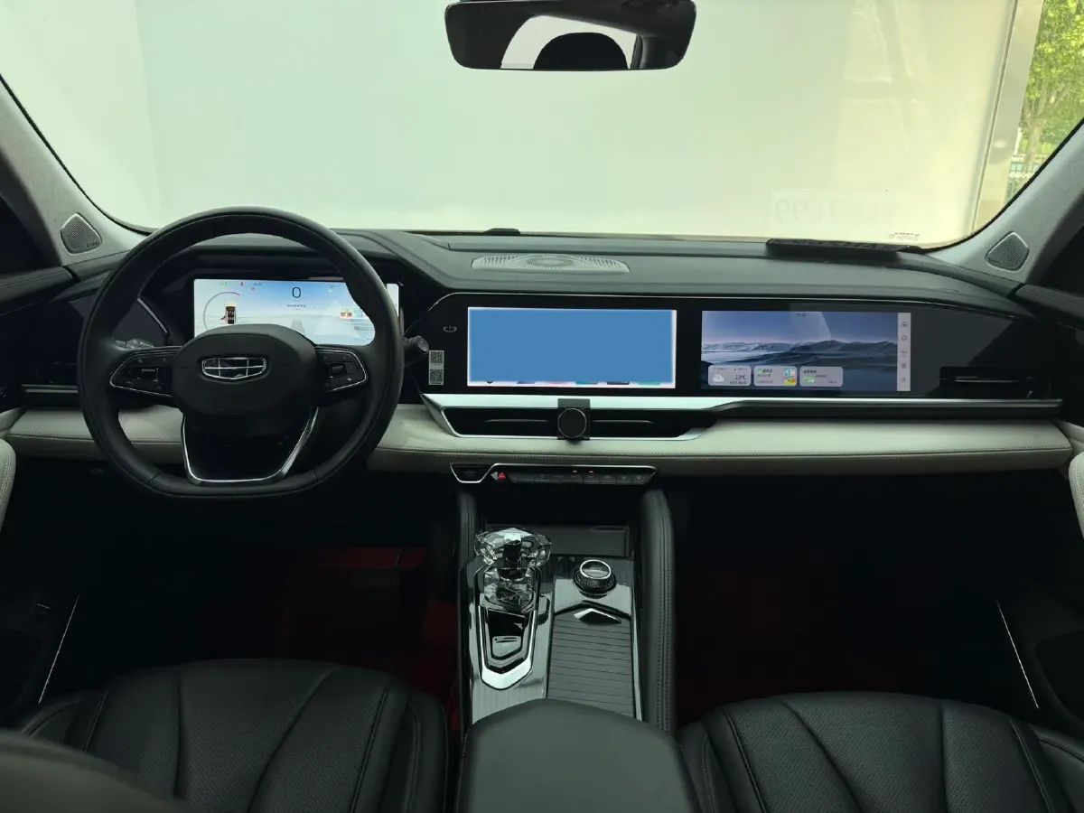 2023 Geely Monjaro 2.0T 238HP L4 8AT,autocango,china used car exporter,china ev exporter,chinese used car exporter,chinese used ev exporter