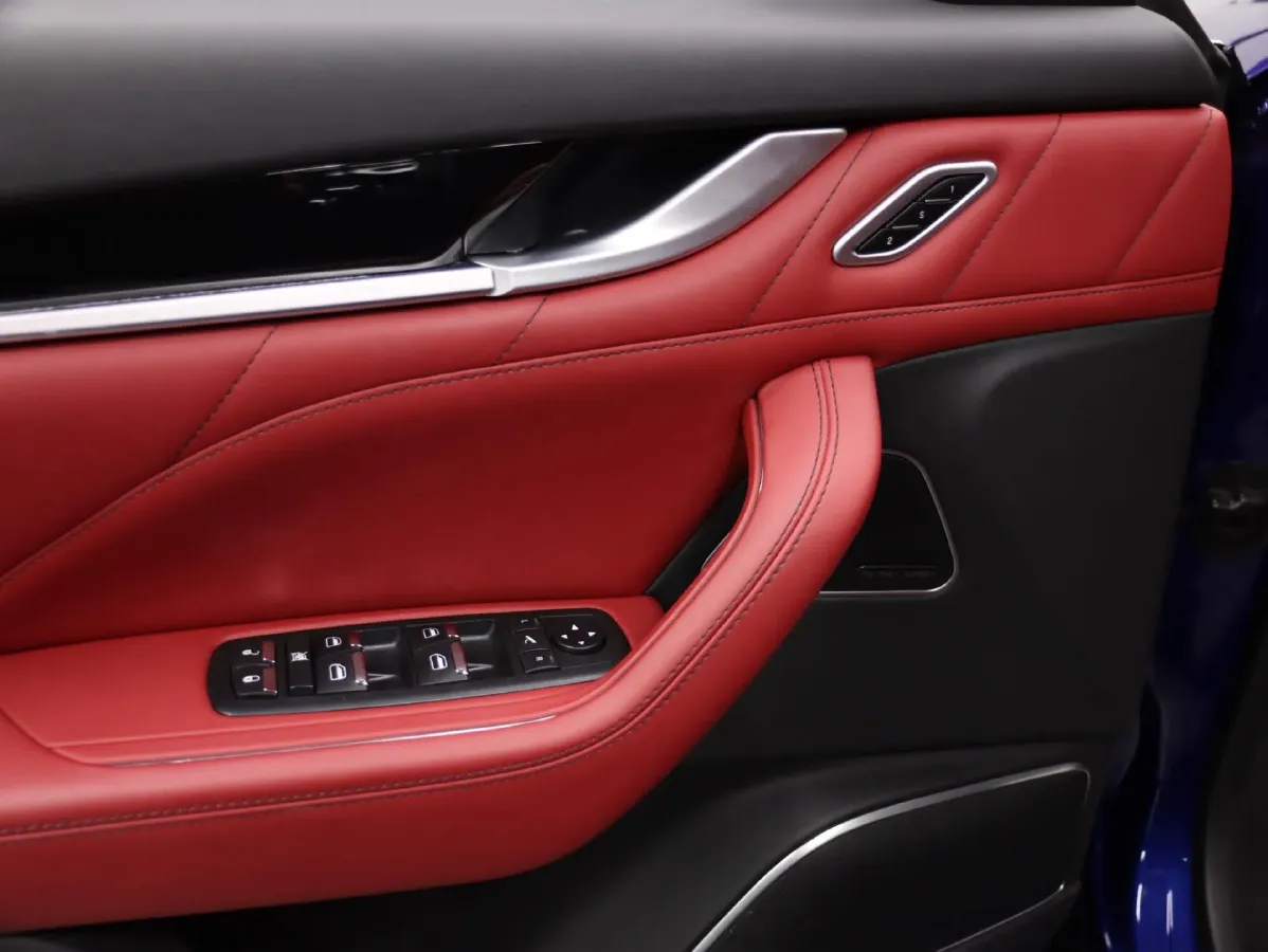 2021 Maserati Levante 3.0T 350HP V6 8AT,autocango,china used car exporter,china ev exporter,chinese used car exporter,chinese used ev exporter