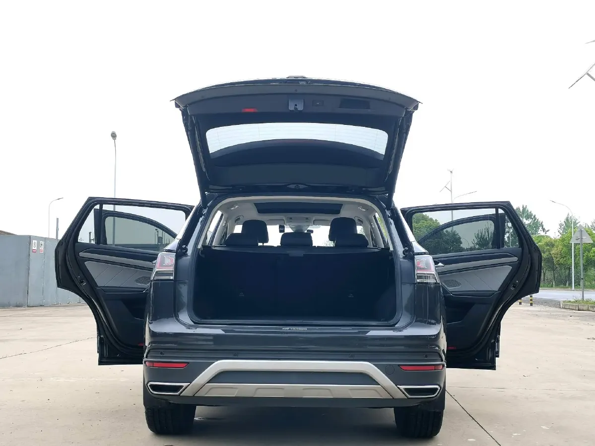 2023 Volkswagen Tayron 1.4T 150HP L4 7DCT,autocango,china used car exporter,china ev exporter,chinese used car exporter,chinese used ev exporter