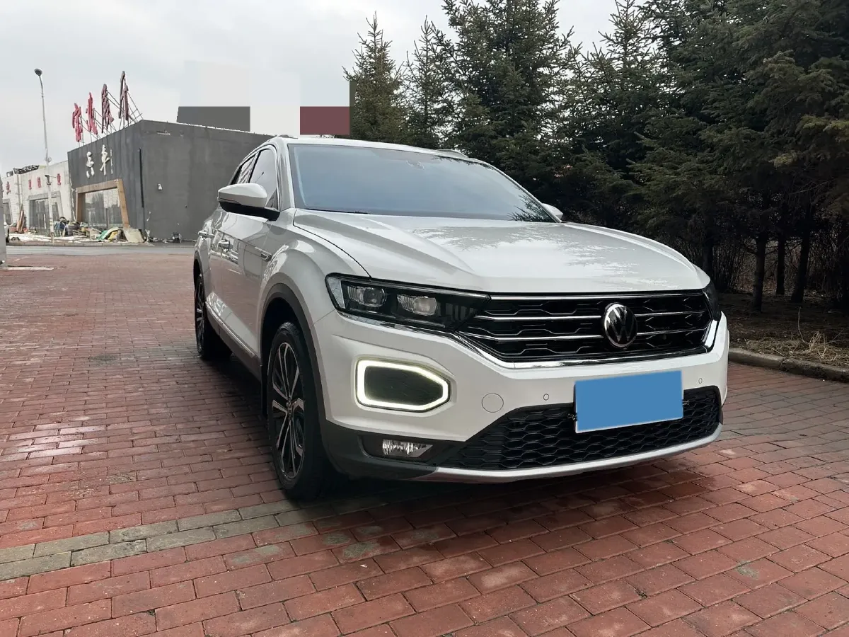 2021 Volkswagen T-Roc 1.4T 150HP L4 7DCT,autocango,china used car exporter,china ev exporter,chinese used car exporter,chinese used ev exporter