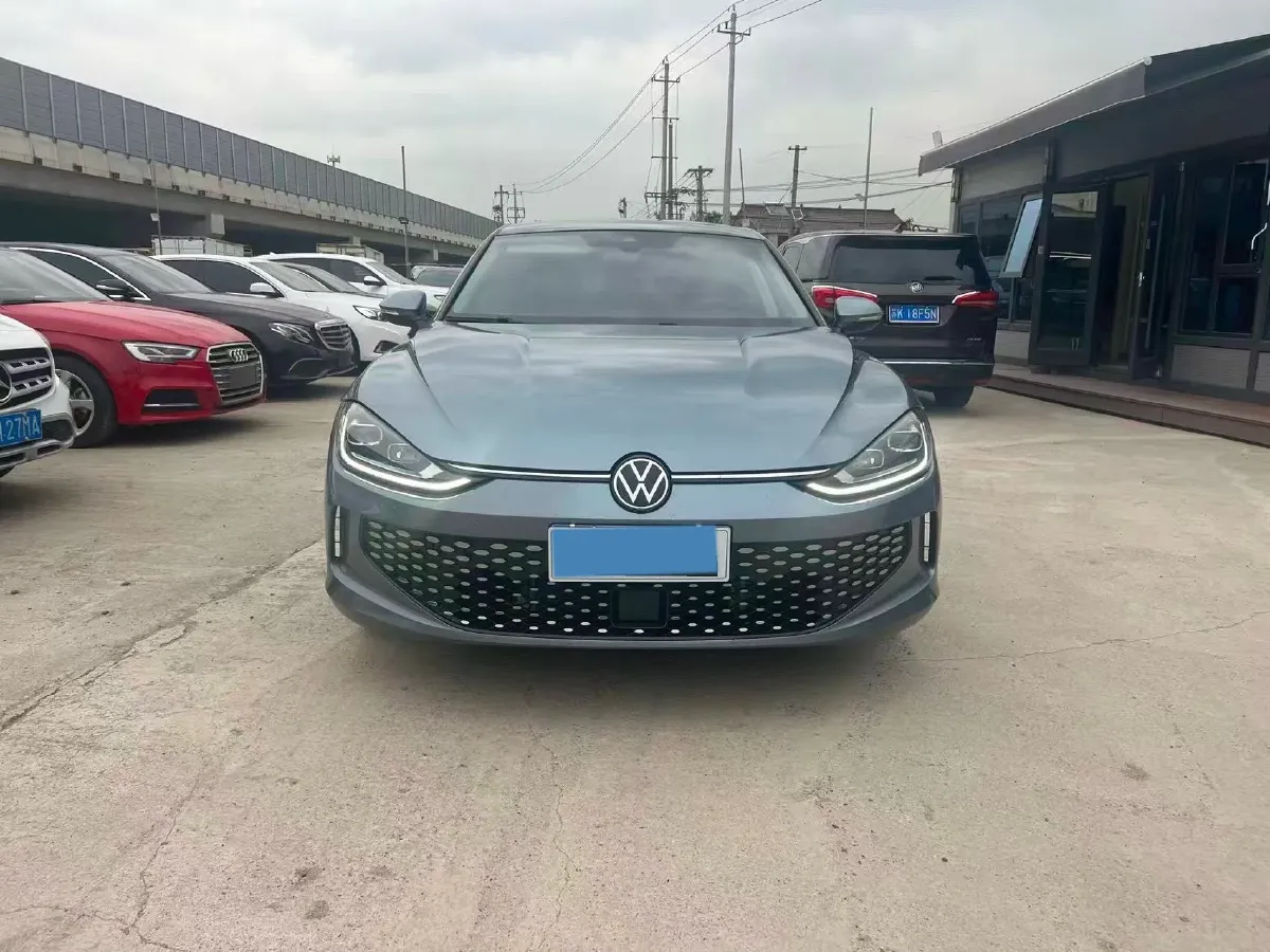2023 Volkswagen Lamando 1.4T 150HP L4 7DCT,autocango,china used car exporter,china ev exporter,chinese used car exporter,chinese used ev exporter