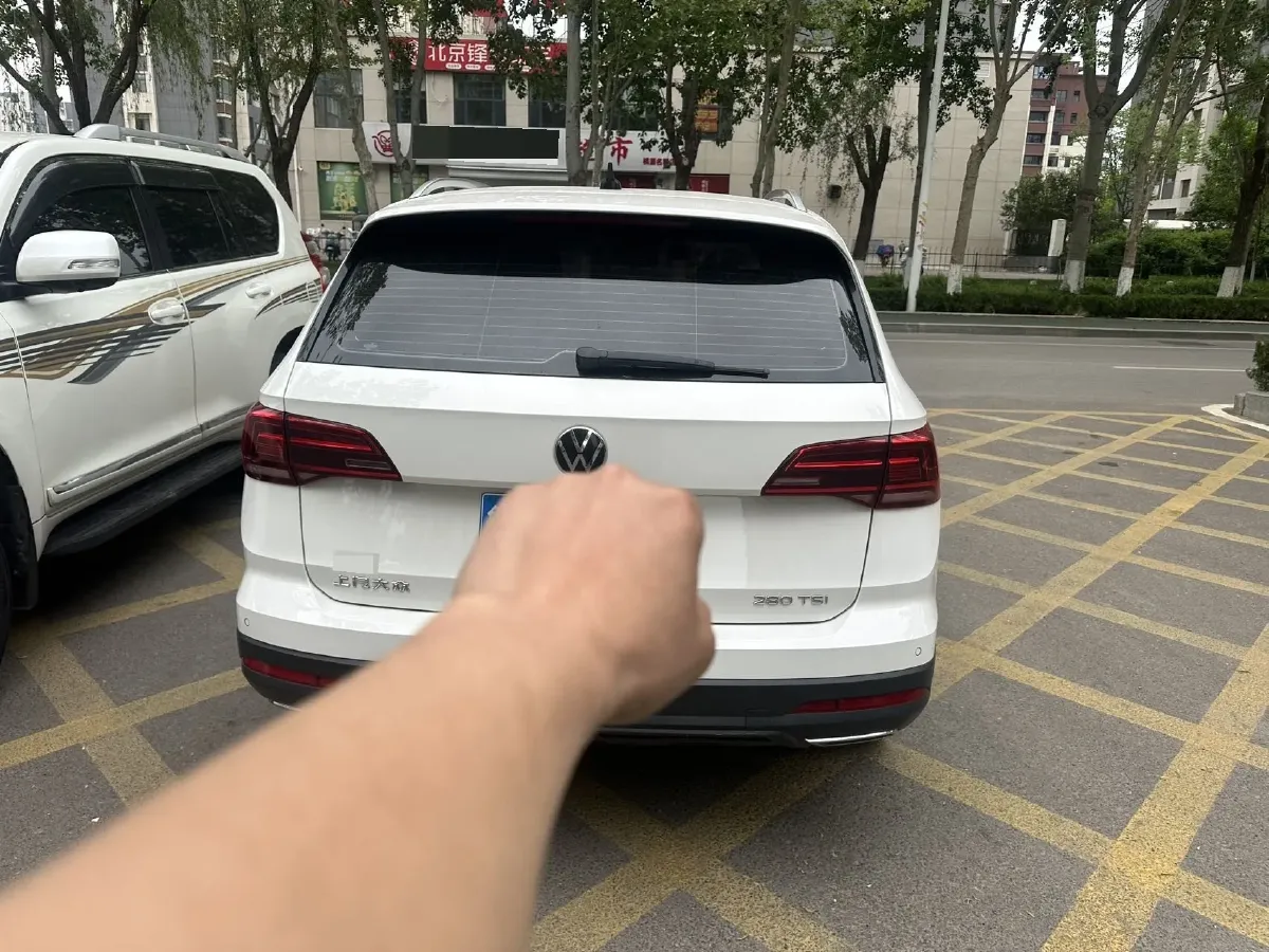 2021 Volkswagen Tharu 1.4T 150HP L4 7DCT,autocango,china used car exporter,china ev exporter,chinese used car exporter,chinese used ev exporter