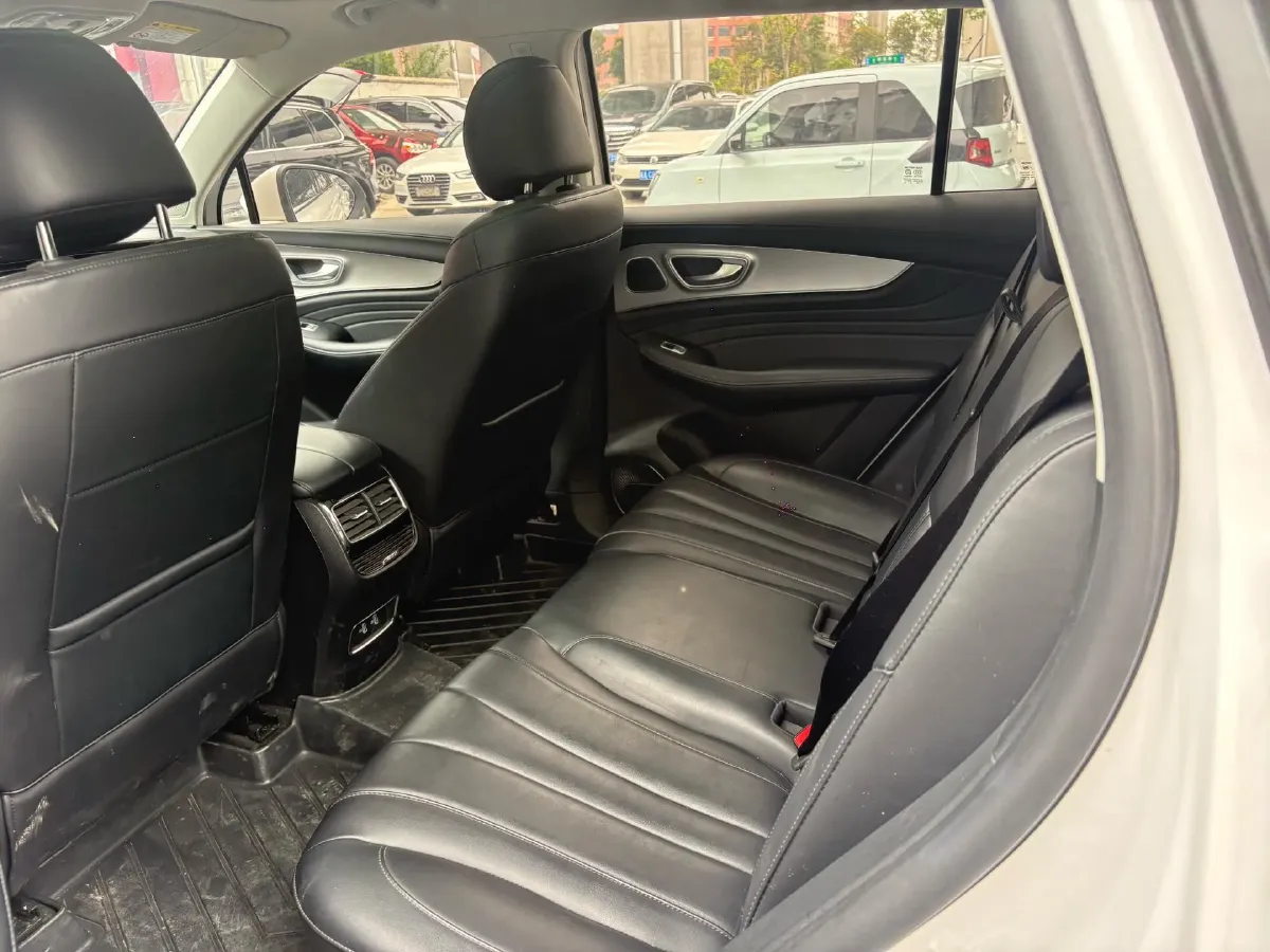 2019 Roewe RX5 MAX 1.5T 173HP L4 6AT,autocango,china used car exporter,china ev exporter,chinese used car exporter,chinese used ev exporter