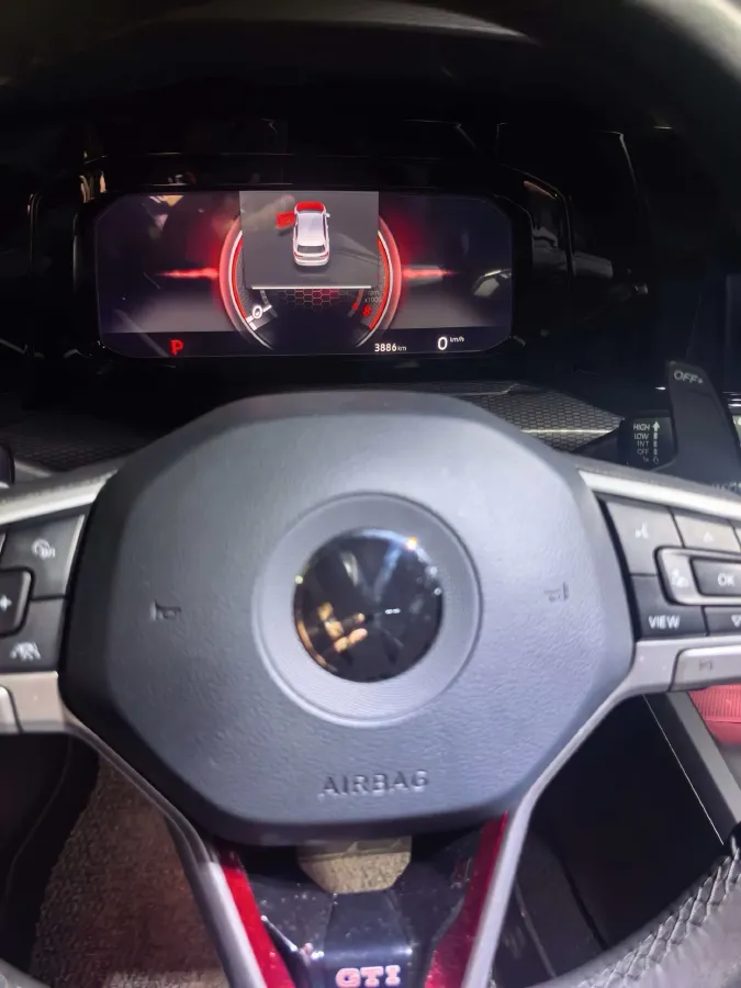 2023 Volkswagen GolfGTI 2.0T 220HP L4 7DCT,autocango,china used car exporter,china ev exporter,chinese used car exporter,chinese used ev exporter