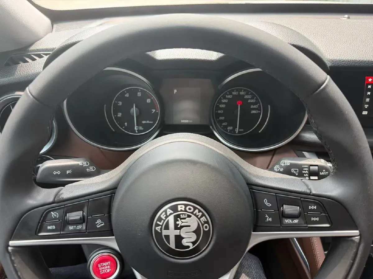 2017 Lexus NX 2.0T 238HP L4 6AT,autocango,china used car exporter,china ev exporter,chinese used car exporter,chinese used ev exporter