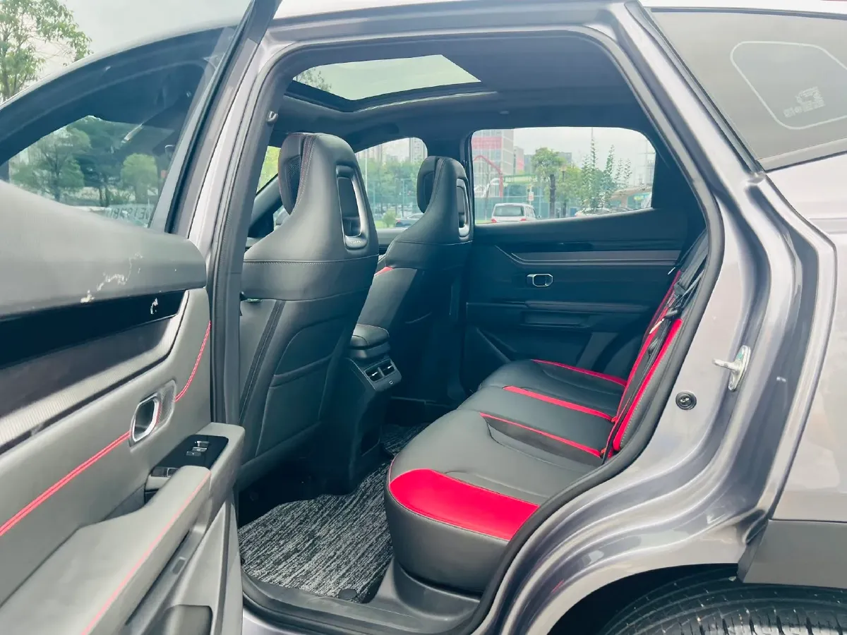 2023 Jetour DASHING 1.5T 156HP L4 6DCT,autocango,china used car exporter,china ev exporter,chinese used car exporter,chinese used ev exporter